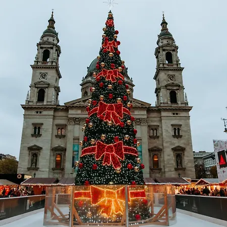 Jozsef-corvin 아파트