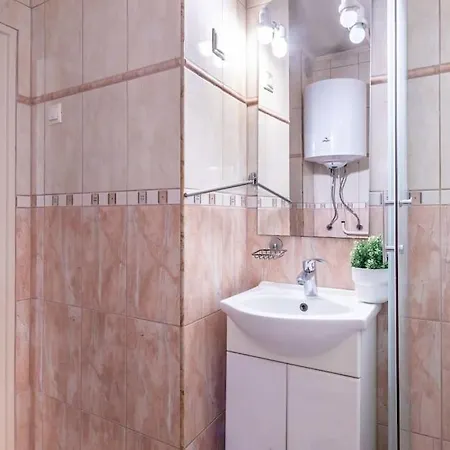 Jozsef-corvin Appartement